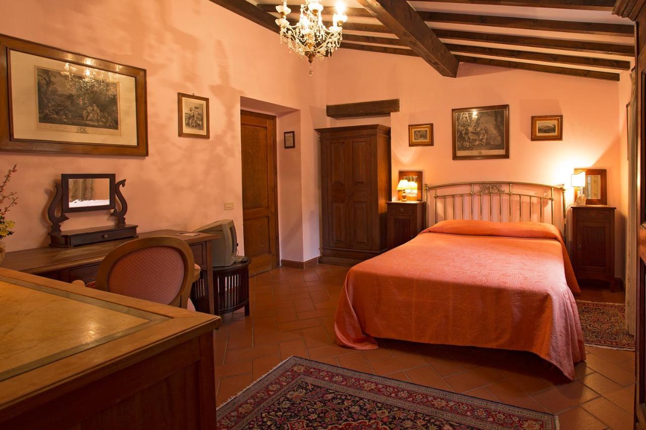 Bed and Breakfast I Trebbiali Реджелло Экстерьер фото